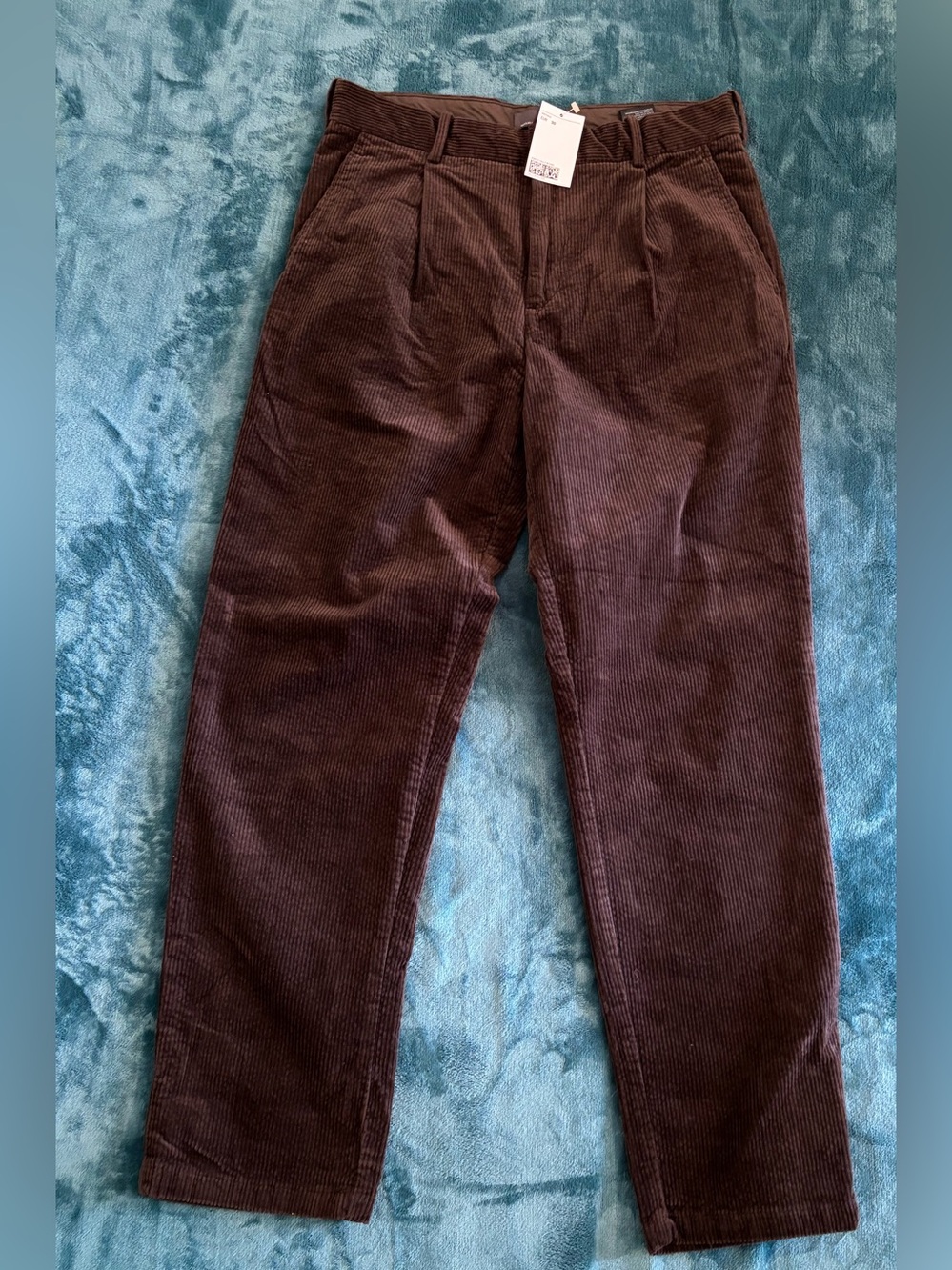 H&M Men's Corduroy Pants in Dark Brown